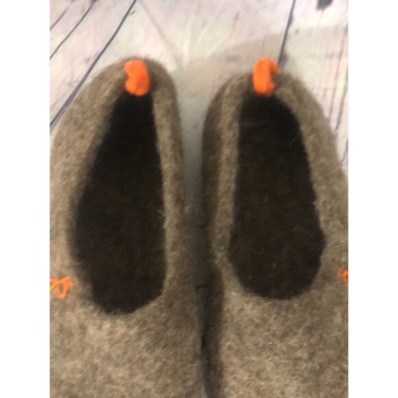 Wildllama Scandinavian felt felted wool slippers in brown size large - Picture 10 of 12